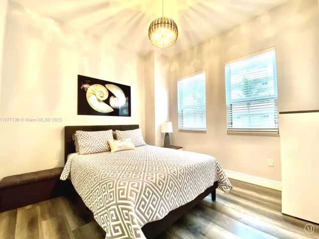 3-bedroom condo for rent in Hallandale Beach - 2080 S Ocean Dr 111 - MondialRealty