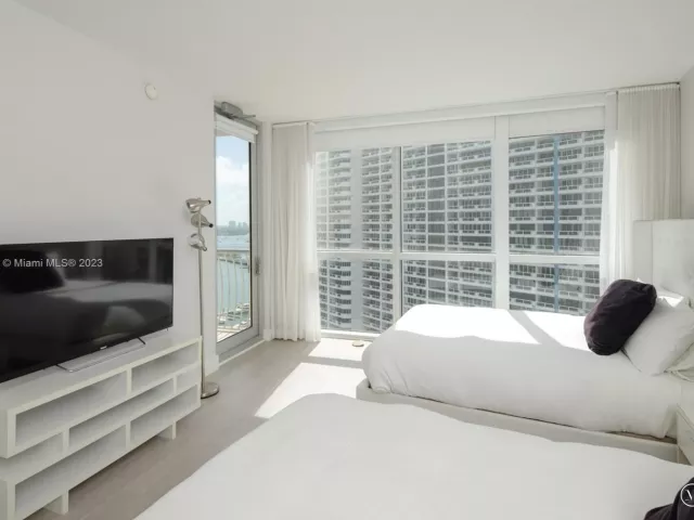 Apartment for rent  Unit #2602 - photo 3823088