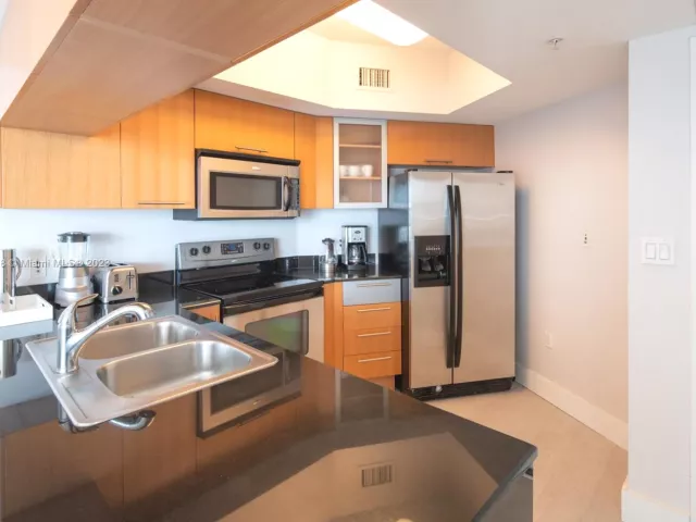 Apartment for rent  Unit #2602 - photo 3823093