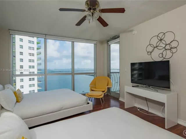 Apartment for rent  Unit #3201 - photo 3823069