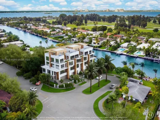 4-bedroom home for sale in Miami Beach - 7300 Trouville Esplanade 3 - MondialRealty