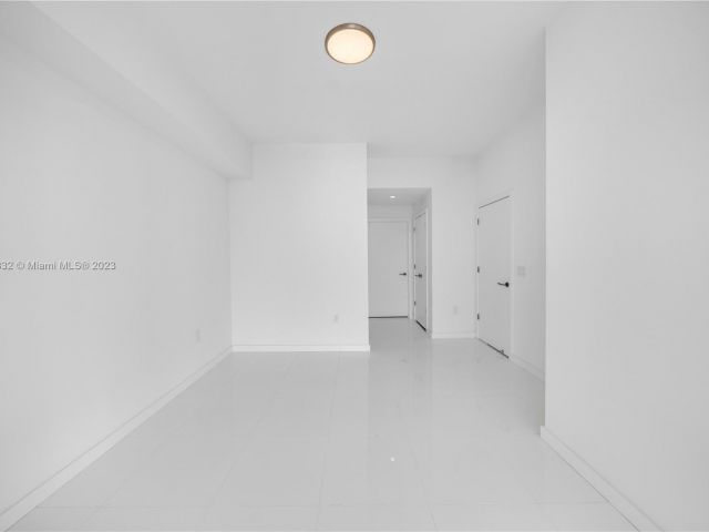 Apartment for sale  Unit #2106 - photo 4948586