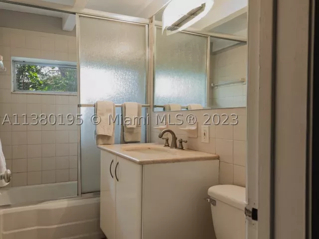 2-bedroom home for sale in Hollywood - 2018 Fletcher St - MondialRealty