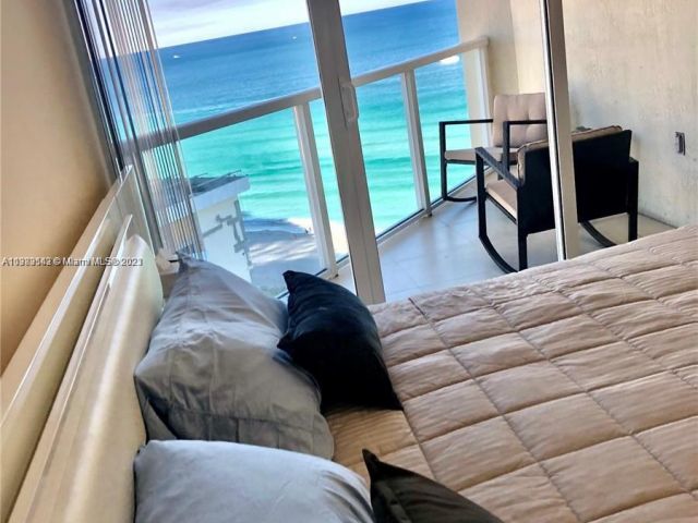 Apartment for rent  Unit #1705 - photo 7486656