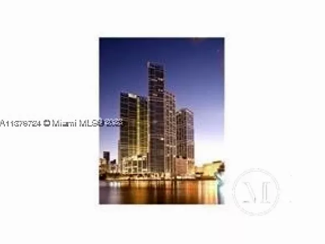 2-bedroom condo for sale in Miami - 495 Brickell Ave 3603 - MondialRealty