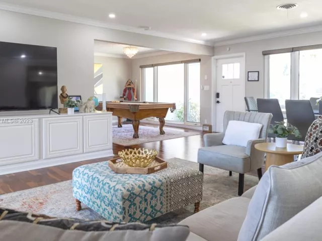 3-bedroom home for rent in Fort Lauderdale - 1466 NE 57th Ct - MondialRealty