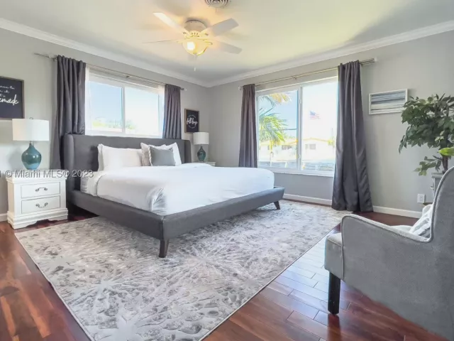3-bedroom home for rent in Fort Lauderdale - 1466 NE 57th Ct - MondialRealty