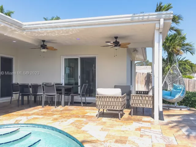3-bedroom home for rent in Fort Lauderdale - 1466 NE 57th Ct - MondialRealty