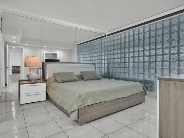 Apartment for sale  Unit #601 - photo 5684804