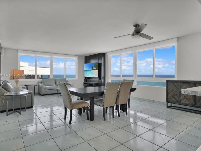 Apartment for sale  Unit #601 - photo 5684807