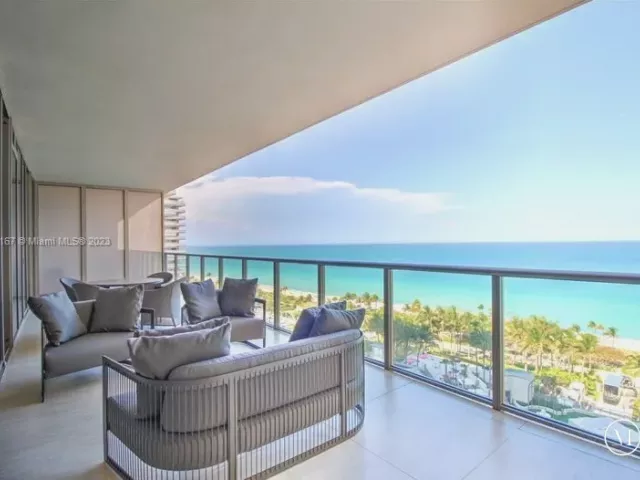 3-bedroom condo for rent in Bal Harbour - 9705 Collins Ave 1003N - MondialRealty