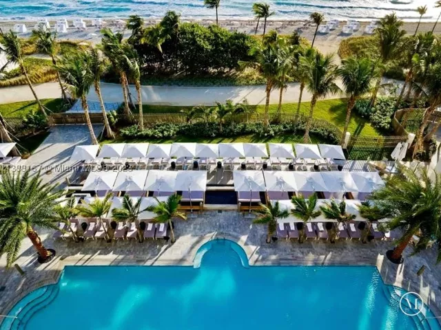 3-bedroom condo for rent in Bal Harbour - 9705 Collins Ave 1003N - MondialRealty