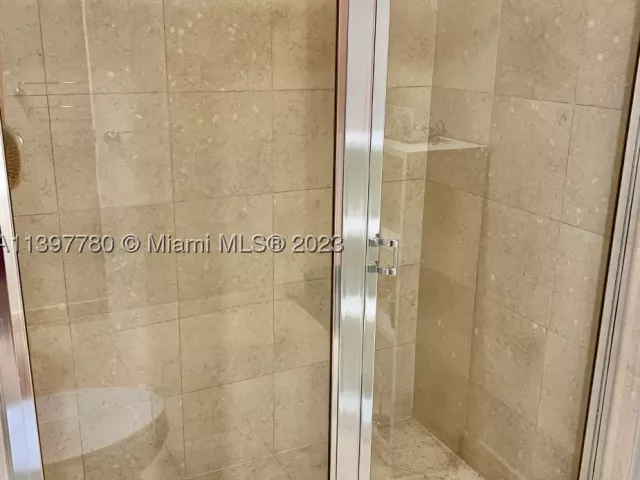 2-bedroom condo for rent in Hallandale Beach - 1830 S Ocean Dr 1610 - MondialRealty