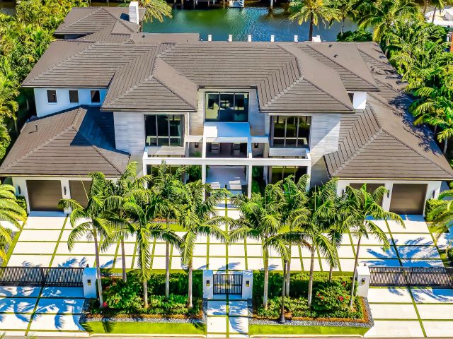 Home for sale at 144 W Coconut Palm Road - photo 4026494