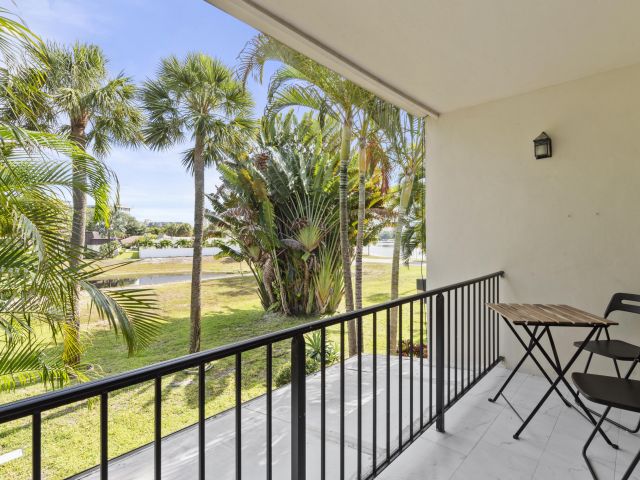 Home for sale at 3063 N Palm Aire Drive 3063 - photo 4108152
