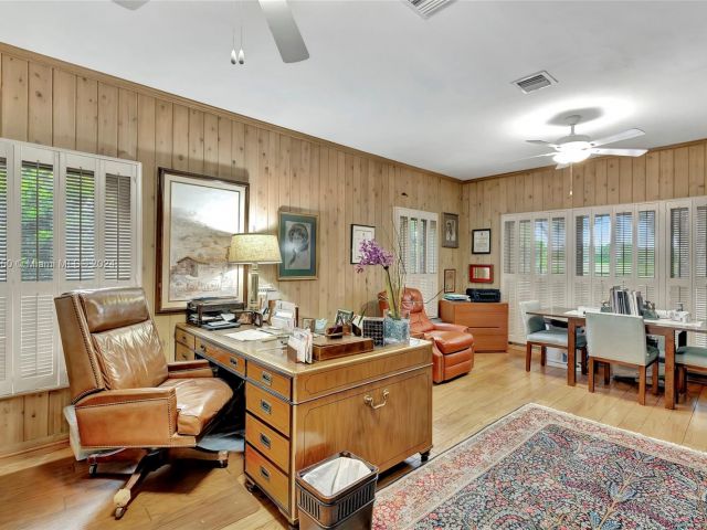 Home for sale at 4716 University Dr - photo 6270951