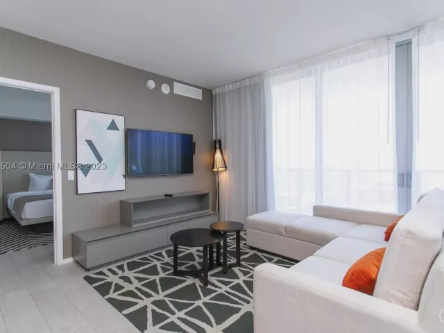 2-bedroom condo for rent in Hollywood - 4010 S Ocean Dr 1201 - MondialRealty