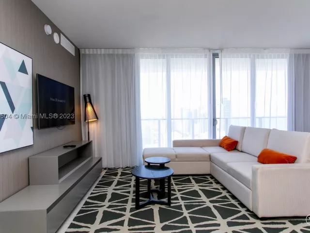 2-bedroom condo for rent in Hollywood - 4010 S Ocean Dr 1201 - MondialRealty