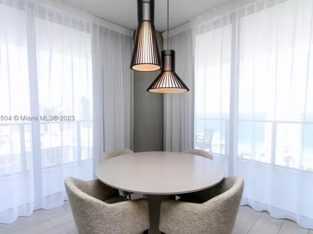 2-bedroom condo for rent in Hollywood - 4010 S Ocean Dr 1201 - MondialRealty
