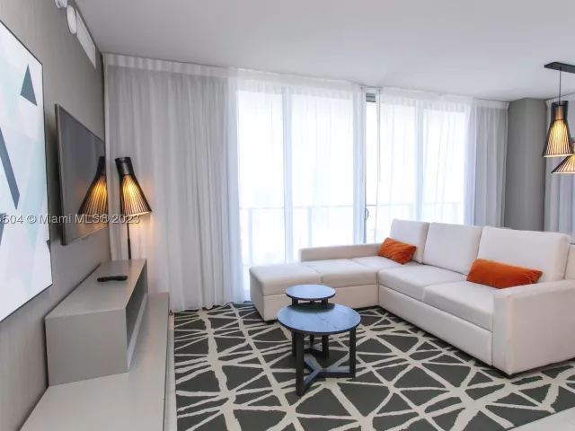 2-bedroom condo for rent in Hollywood - 4010 S Ocean Dr 1201 - MondialRealty