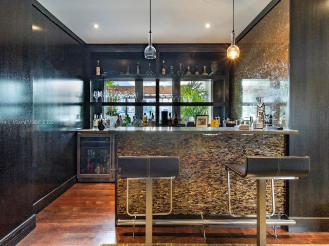 Home for rent at 820 W Dilido Dr - photo 5961994