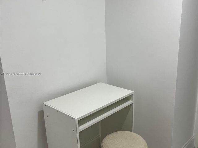 1-bedroom condo for sale in Hallandale Beach - 2030 S Ocean Dr 1602 - MondialRealty