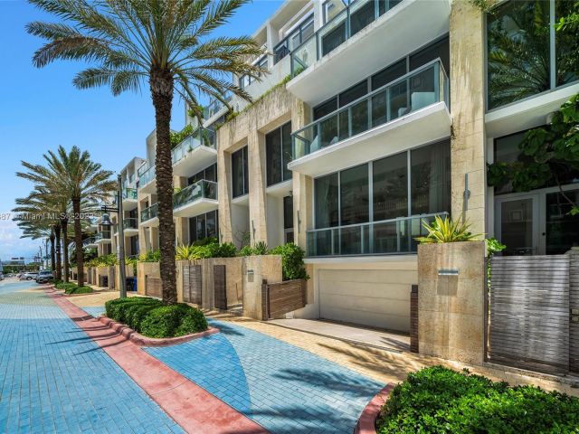 Home for sale at 9501 Collins Ave 6 - photo 4184671