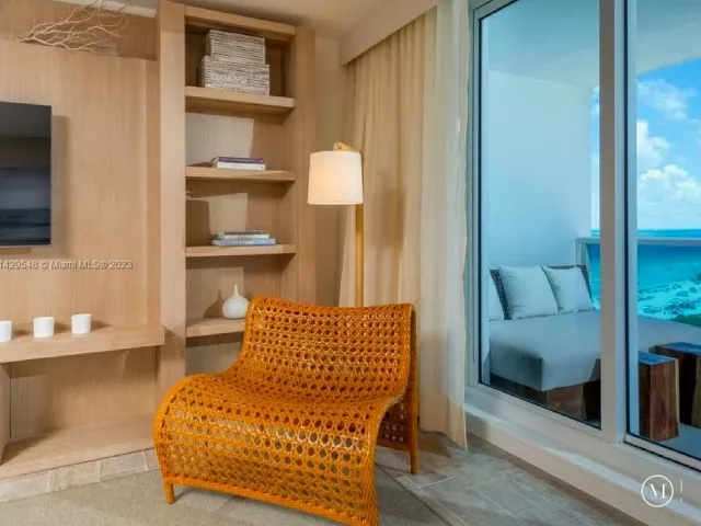 1-bedroom condo for rent in Miami Beach - 102 24th St 1006 - MondialRealty