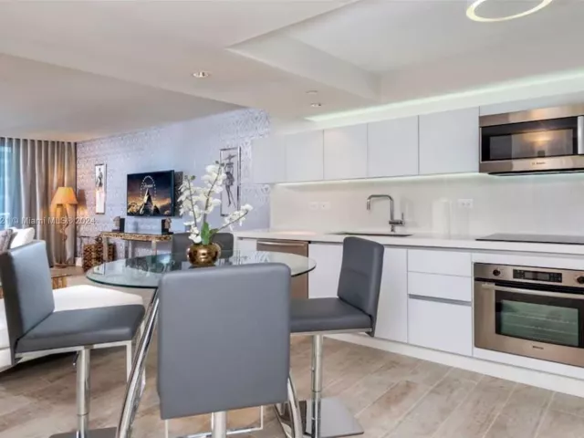 1-bedroom condo for rent in Miami Beach - 102 24th St 1108 - MondialRealty