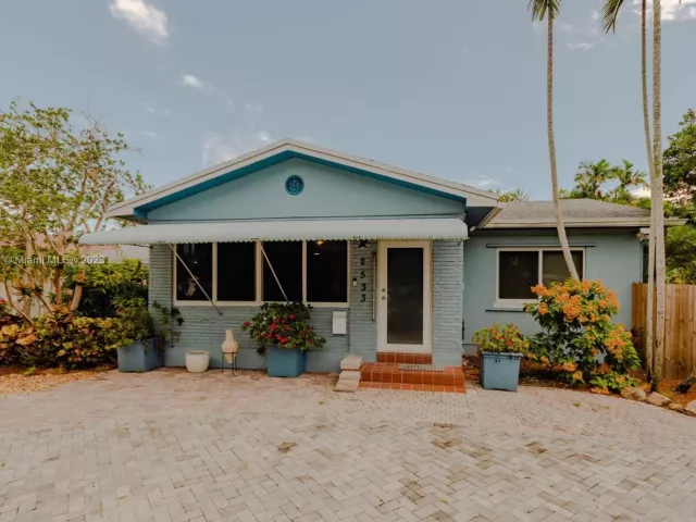 2-bedroom home for sale in Hollywood - 2533 Fillmore St - MondialRealty