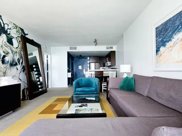 2-bedroom condo for sale in Sunny Isles Beach - 17315 E Collins Ave 1102 - MondialRealty