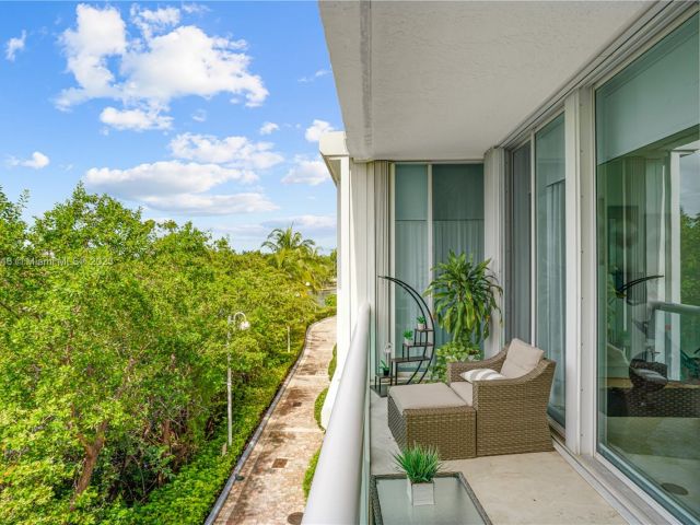 Home for sale at 16400 Collins Ave TH-5 - photo 4248498