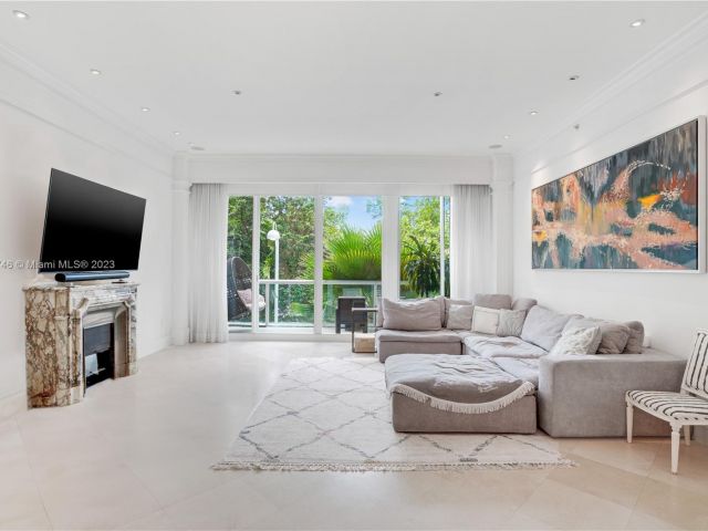 Home for sale at 16400 Collins Ave TH-5 - photo 4248516