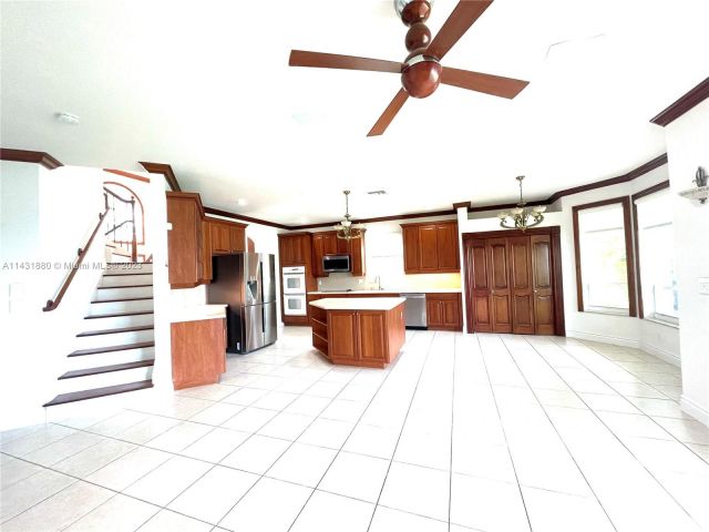 Home for sale at 1421 NW 138th Way - photo 4423055
