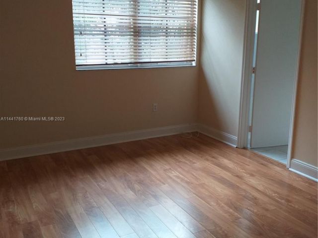 Home for rent at 762 SW 107th Ave 308 - photo 4307752