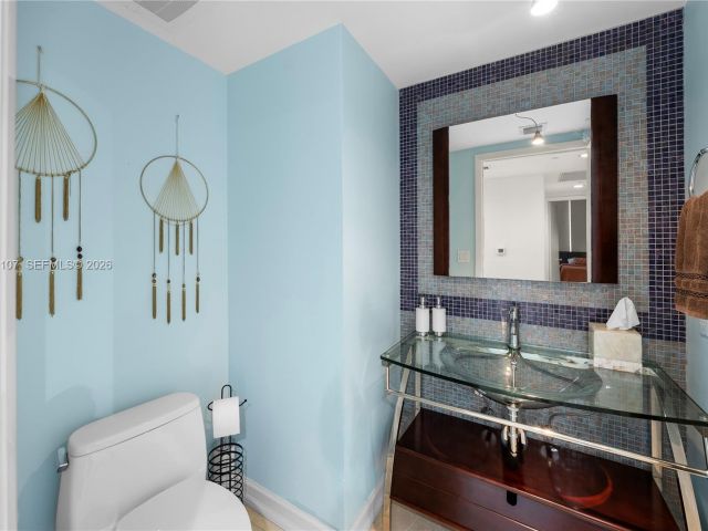 Apartment for sale  Unit #3301 - photo 6857001