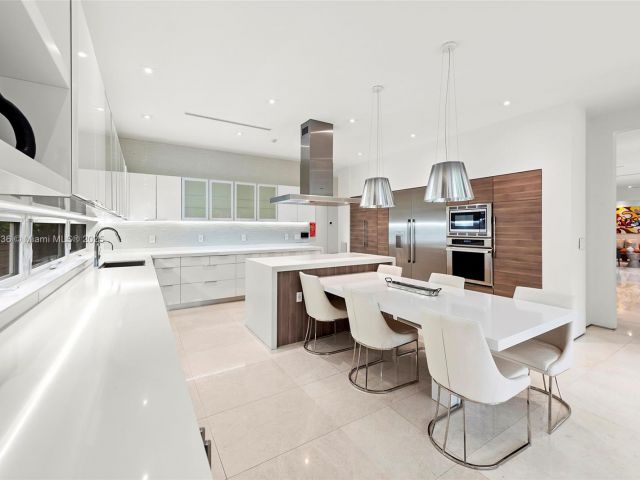 Home for sale at 7930 SW 52nd Ct - photo 7517794