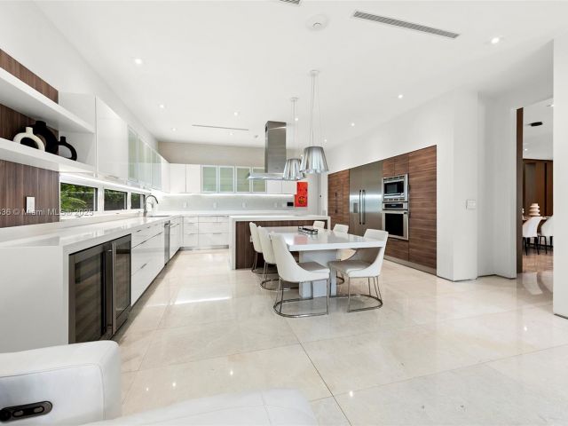 Home for sale at 7930 SW 52nd Ct - photo 7517798