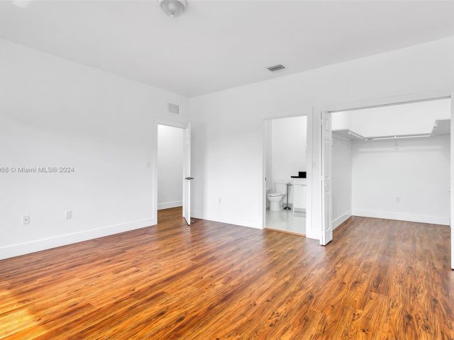 Home for rent at 785 SW 7th Ave A - photo 5461533