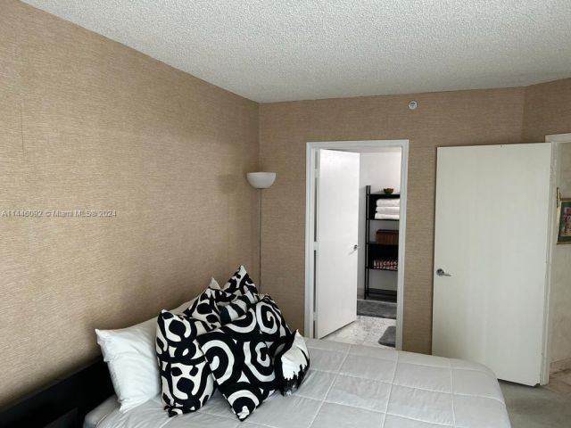 Apartment for sale  Unit #646 - photo 5477150