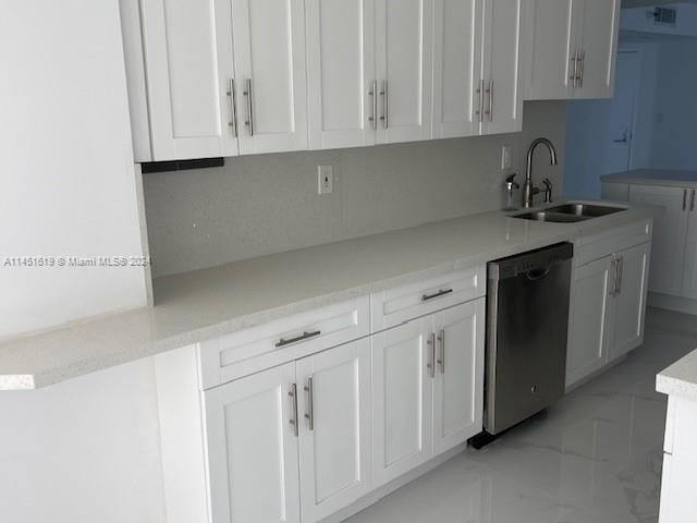 Apartment for rent  Unit # - photo 5459176