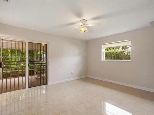 Home for sale at 7310 SW 35th St - photo 5492141