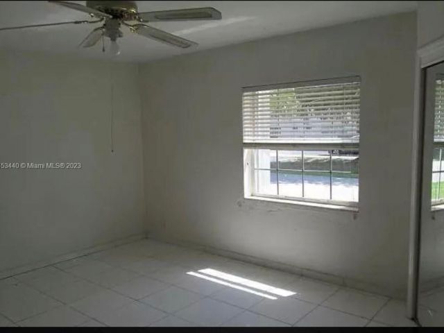 Home for rent at 1402 Wiley St - photo 4394642
