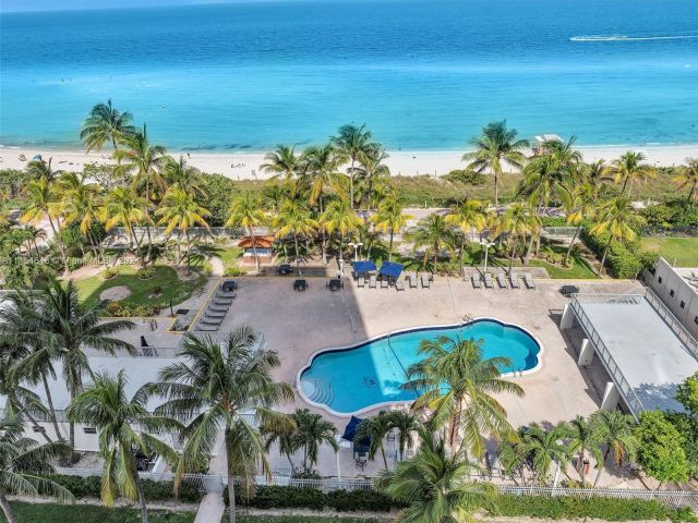 Apartment for sale  Unit #706 - photo 6517441