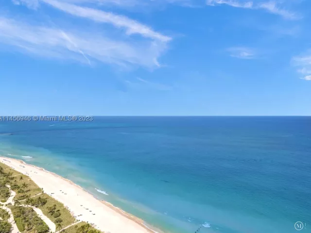 1-bedroom condo for rent in Bal Harbour -  - MondialRealty
