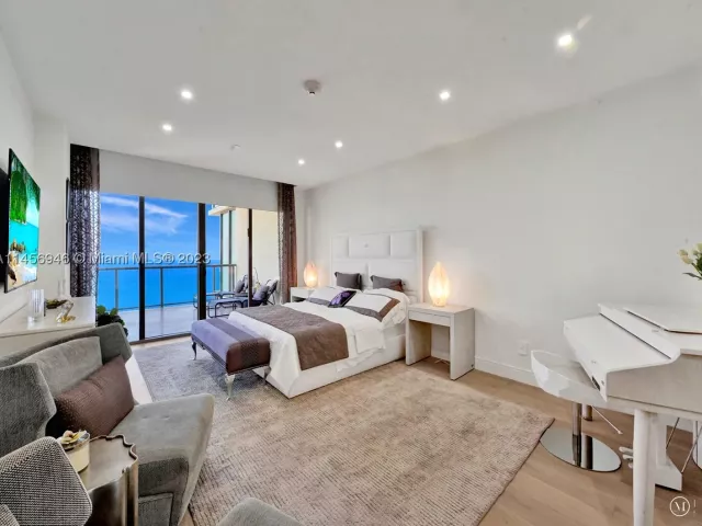 1-bedroom condo for rent in Bal Harbour -  - MondialRealty