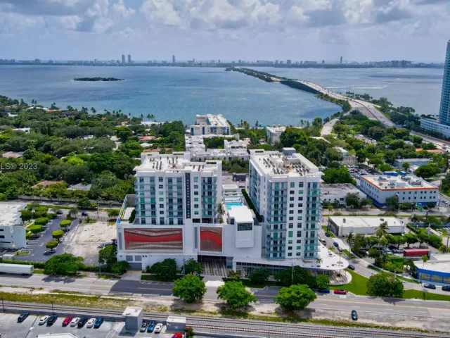 2-bedroom condo for sale in Miami - 3900 Biscayne Blvd S-502 - MondialRealty