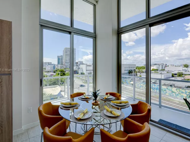 2-bedroom condo for sale in Miami - 3900 Biscayne Blvd S-502 - MondialRealty