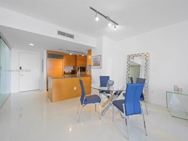 Apartment for rent  Unit #3009 - photo 4435778