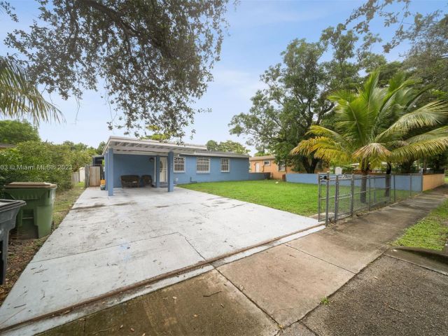 Home for sale at 1615 NW 126th St - photo 4440252